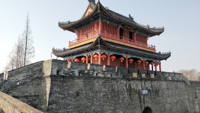 Side Image 3