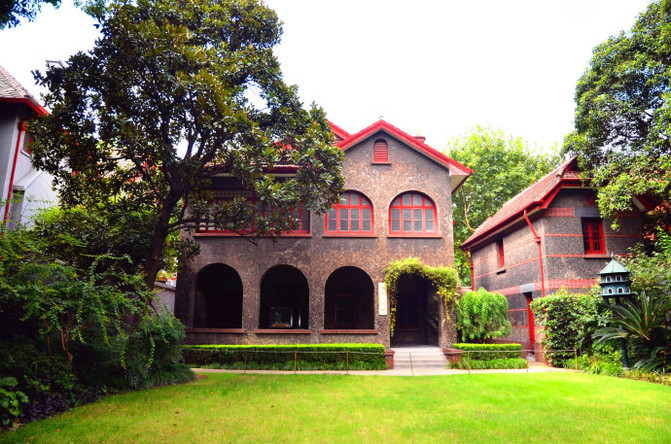 Side Image 3